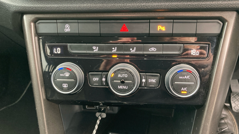 Volkswagen T-Roc 1.0 TSI Design 5dr Petrol Hatchback